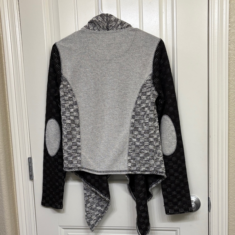 Anthropologie Saturday Sunday Black and Gray Patterned Open Front Cardigan - Picture 9 of 13